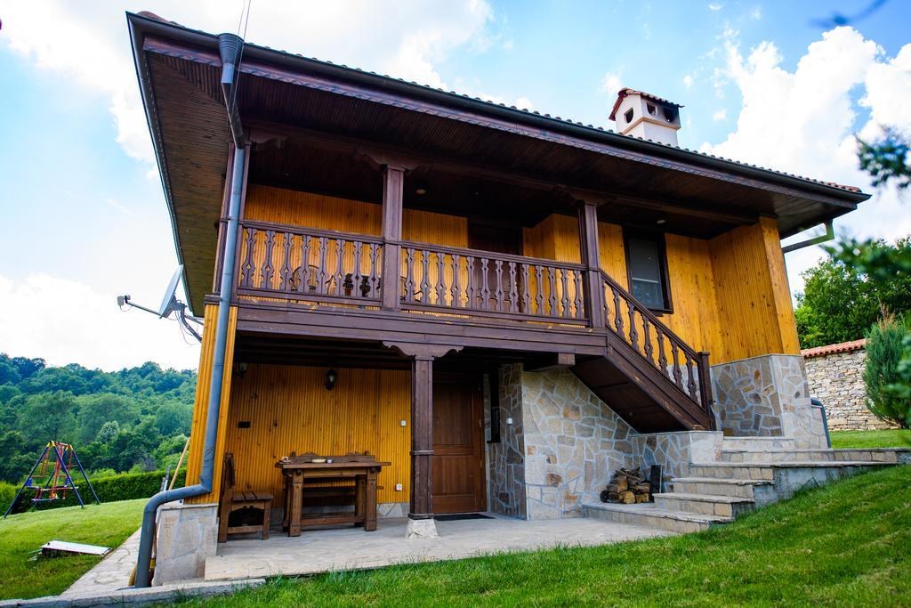 ホテルSinabovite Houses Badevtsi エクステリア 写真
