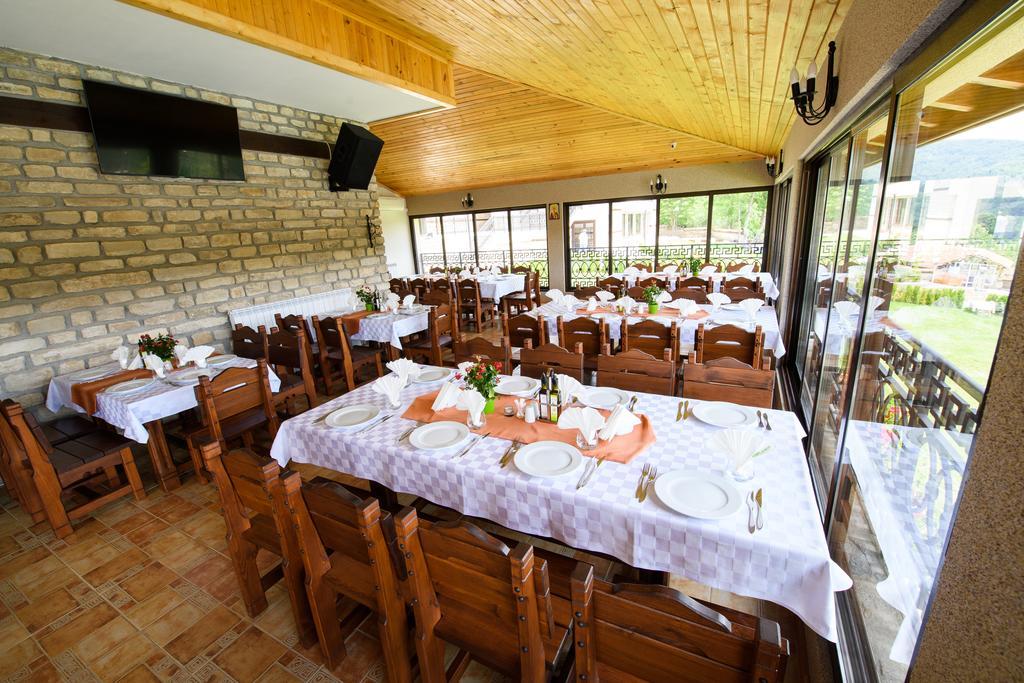 ホテルSinabovite Houses Badevtsi エクステリア 写真